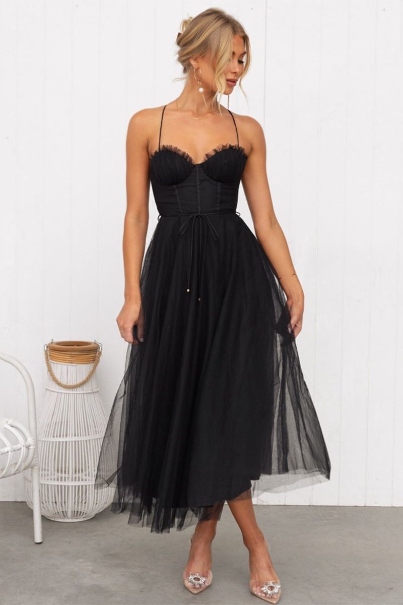 Ersilia women's midi dress with sweetheart neck and short sleeves