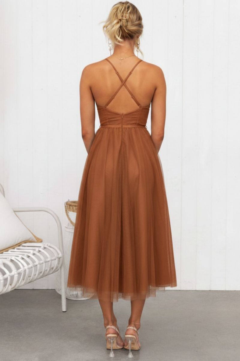 Ersilia women's midi dress with sweetheart neck and short sleeves