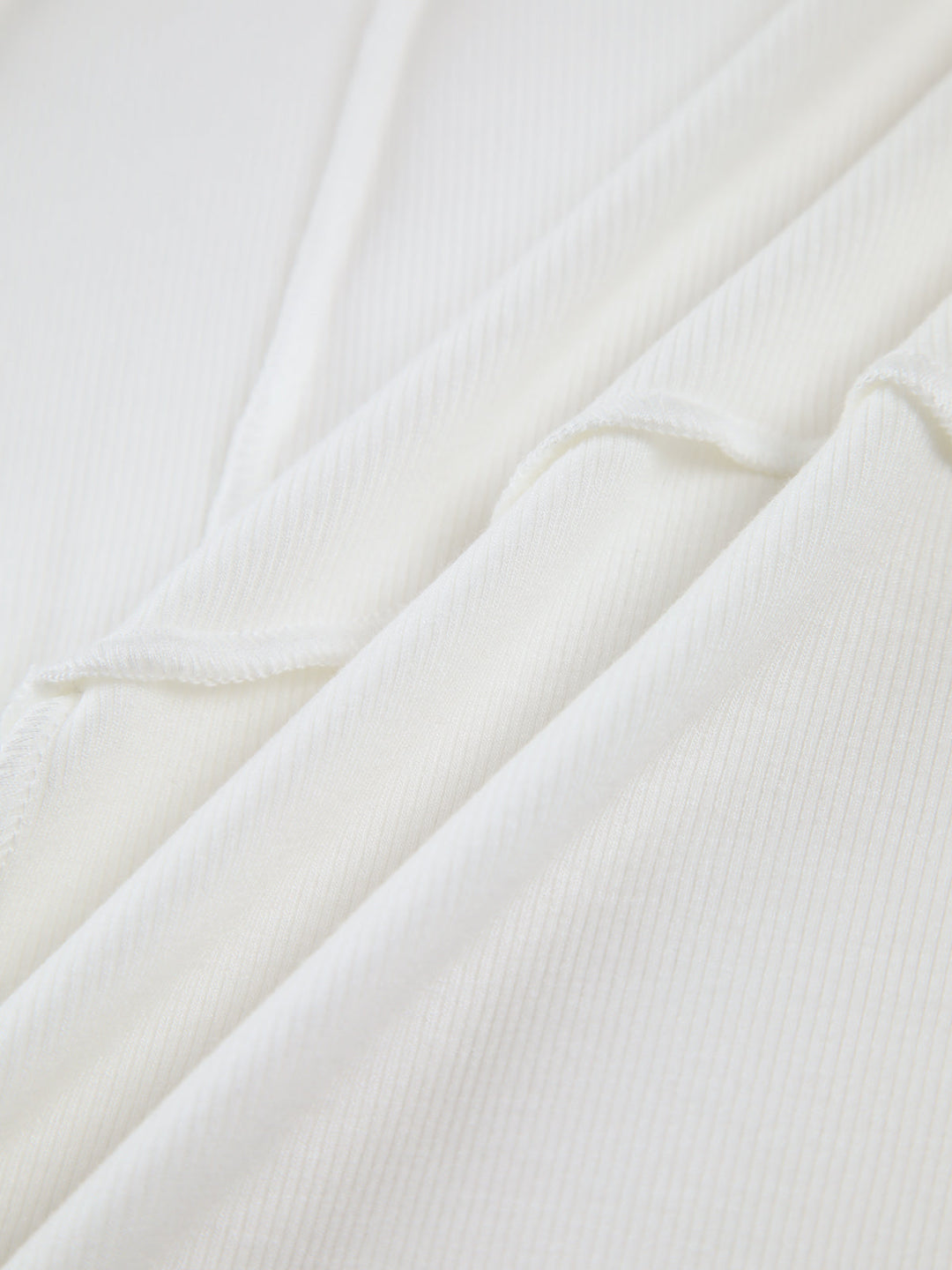 Olwen | Women's Basic Piping Long Sleeve Top