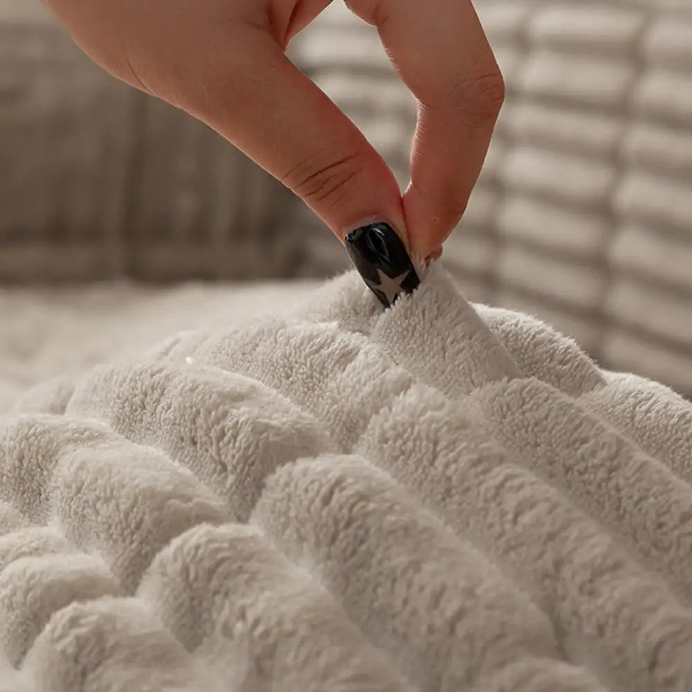 Durras | Waterproof One-Piece Quilted Flannel Couch Cover - image 6