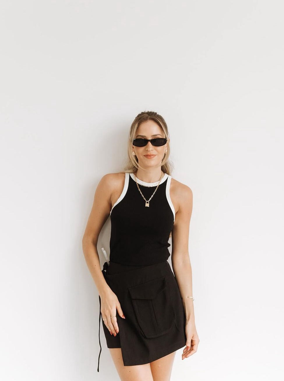 Averil | Women's La Riviera Contrast Trim Tank Top