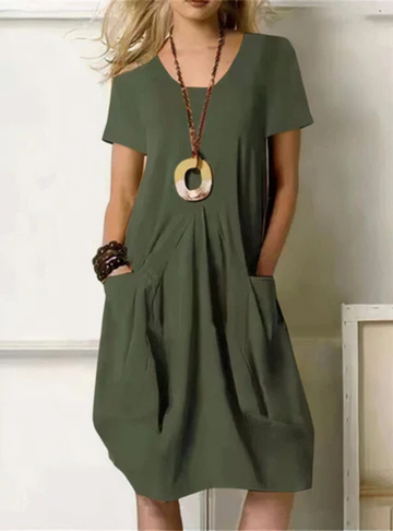Gemma-Rose midi dress, round neck, short sleeves, pockets