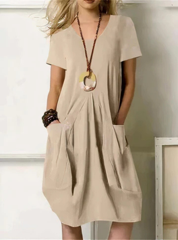Gemma-Rose midi dress, round neck, short sleeves, pockets