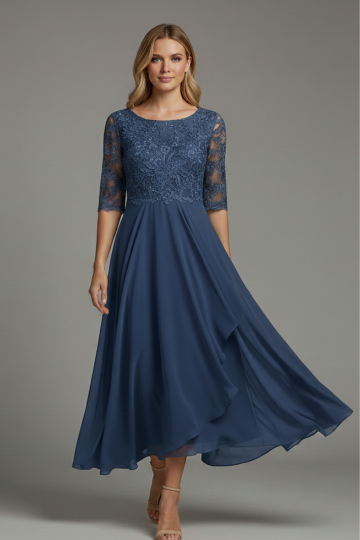 Norma | Women's Dress with Round Neckline and Short Sleeves