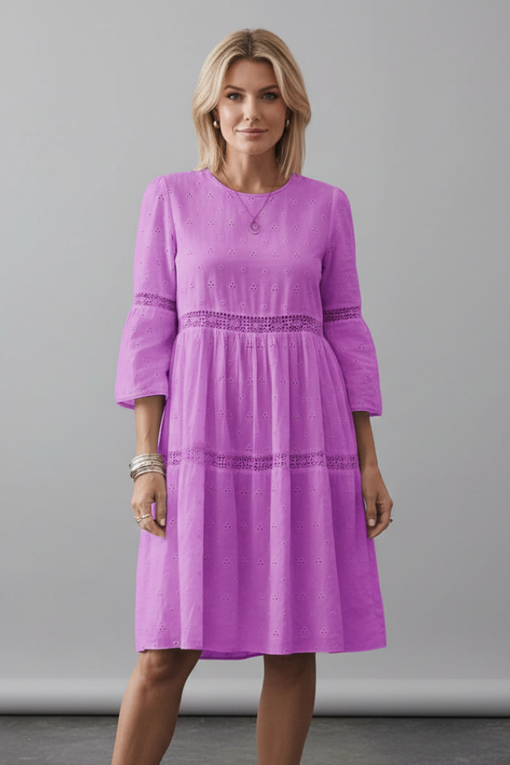Quinta | Women's Midi Dress with Round Neckline and Long Sleeves