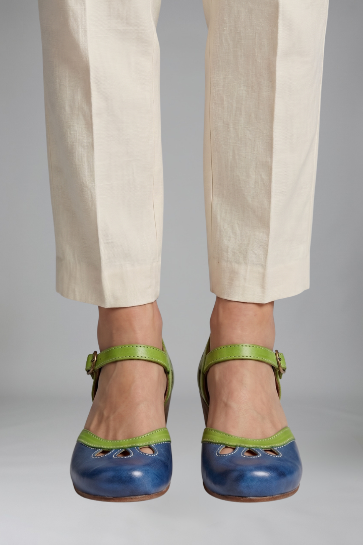 Pearl | Women's Orthopaedic Sandals with Buckle Closure for Everyday Wear