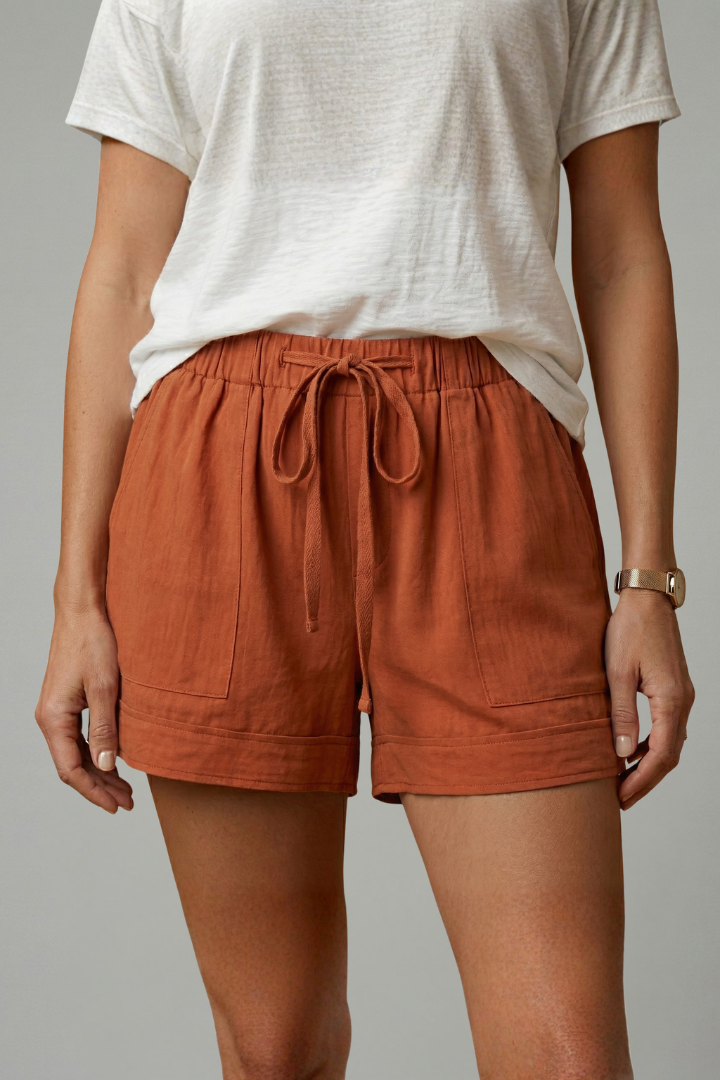 Amaryllis | Women's Shorts with Drawstring Waist and Relaxed Fit
