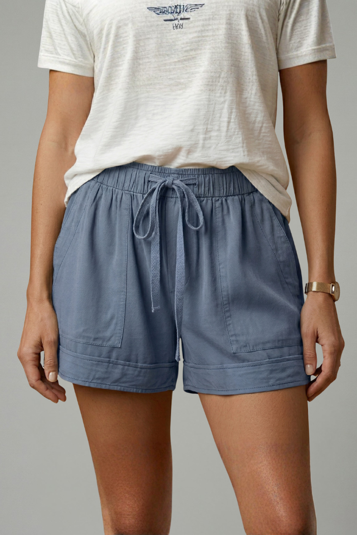 Amaryllis | Women's Shorts with Drawstring Waist and Relaxed Fit