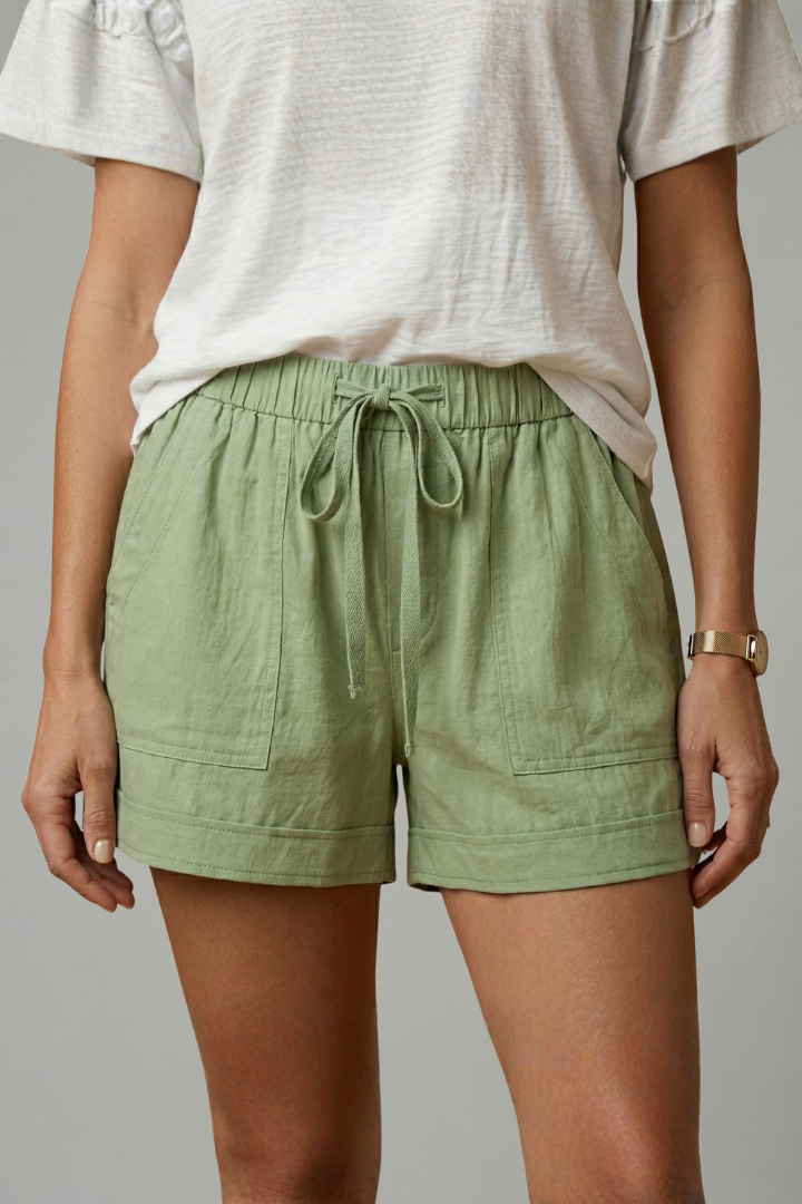 Amaryllis | Women's Shorts with Drawstring Waist and Relaxed Fit