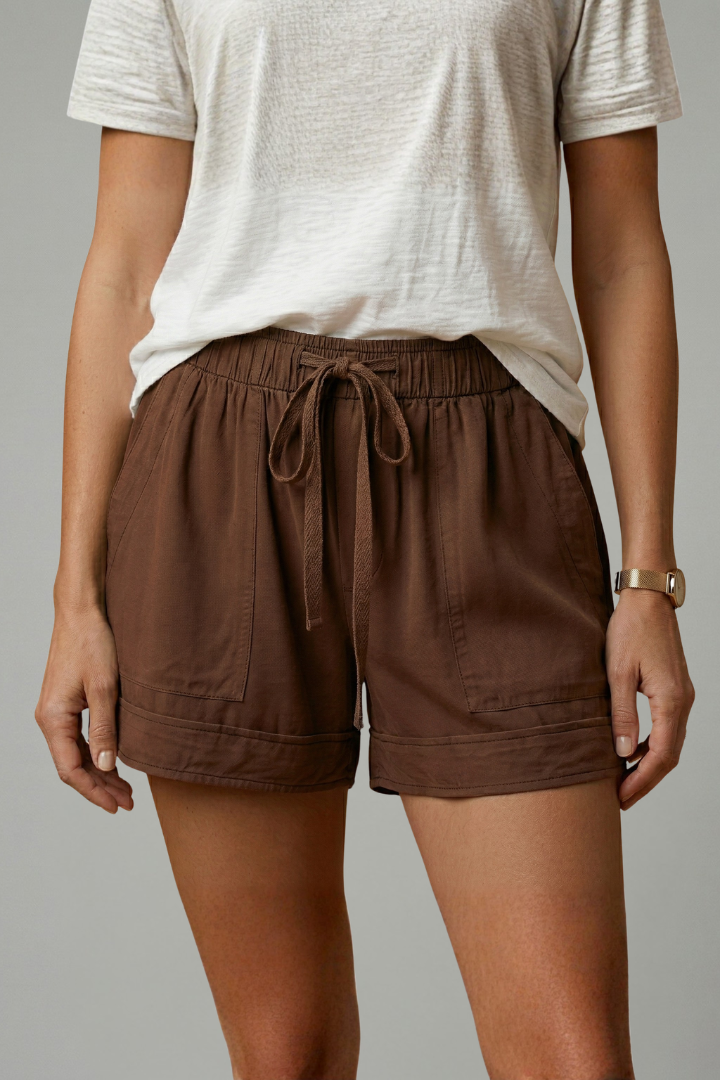 Amaryllis | Women's Shorts with Drawstring Waist and Relaxed Fit