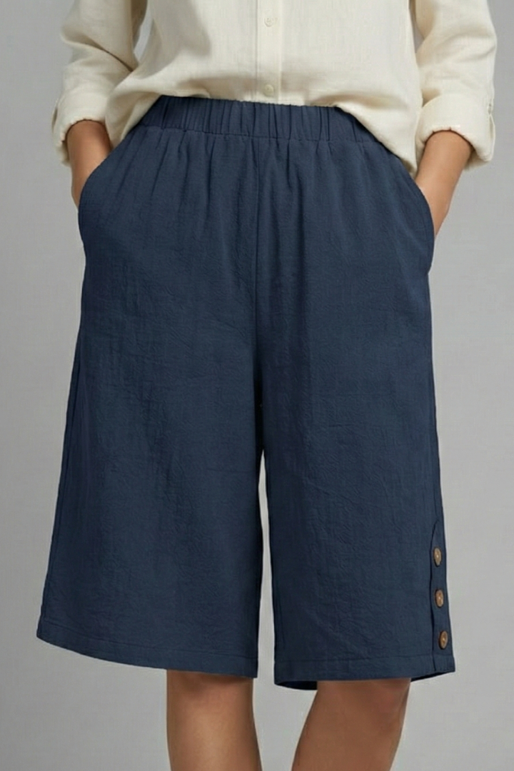 Lalage | Women's Shorts with Elastic Waist and Button Detail