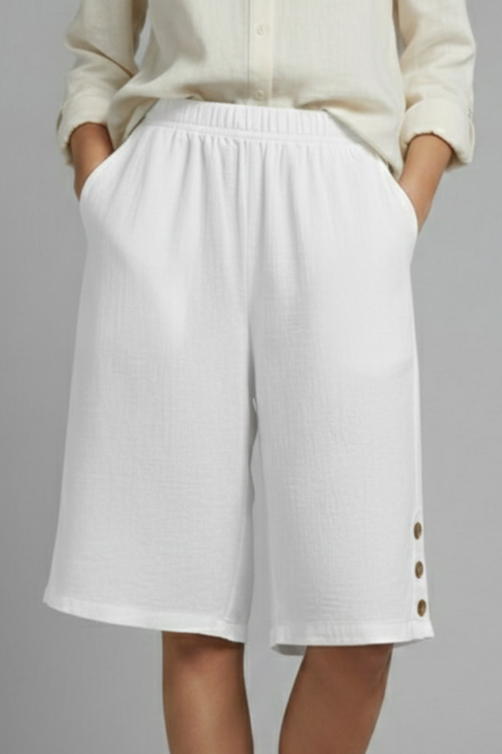 Lalage | Women's Shorts with Elastic Waist and Button Detail