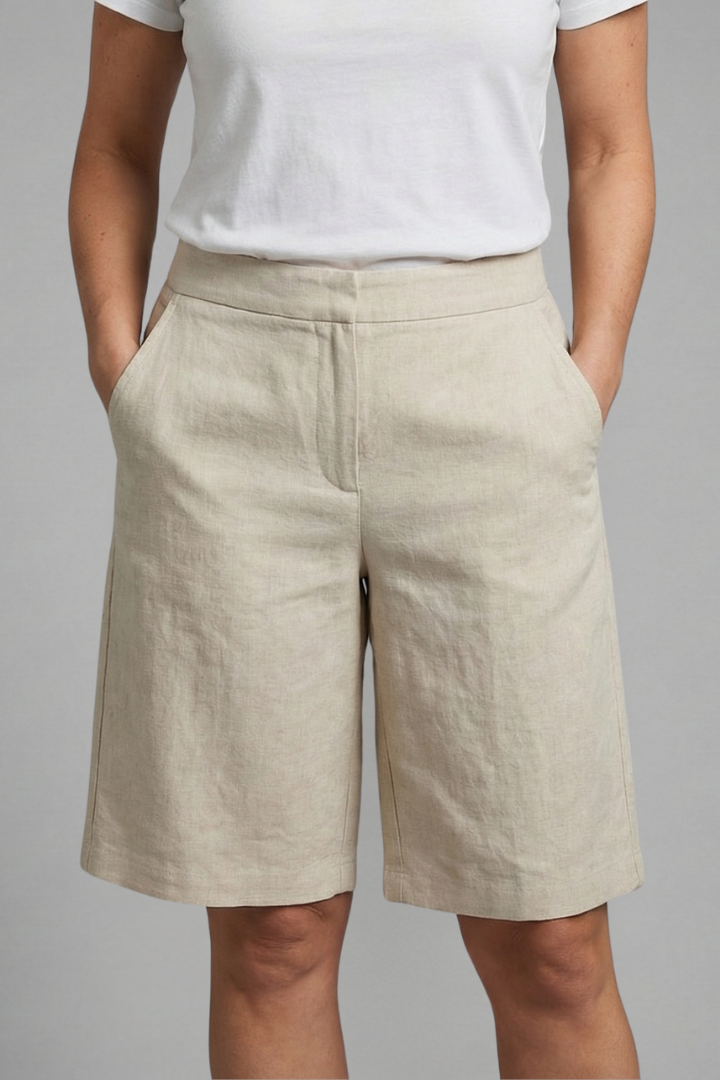 Leda | Women's Shorts with Elastic Waistband and Side Pockets