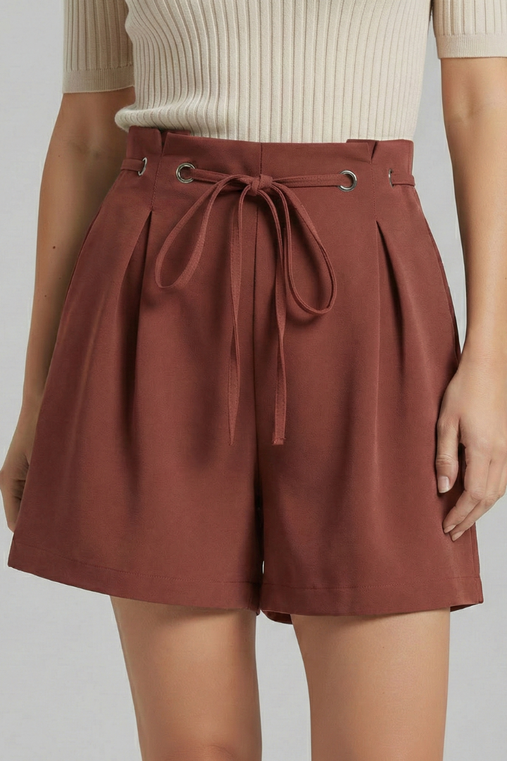 Irmgard | Women's Shorts with Tie Waist and Pleated Front