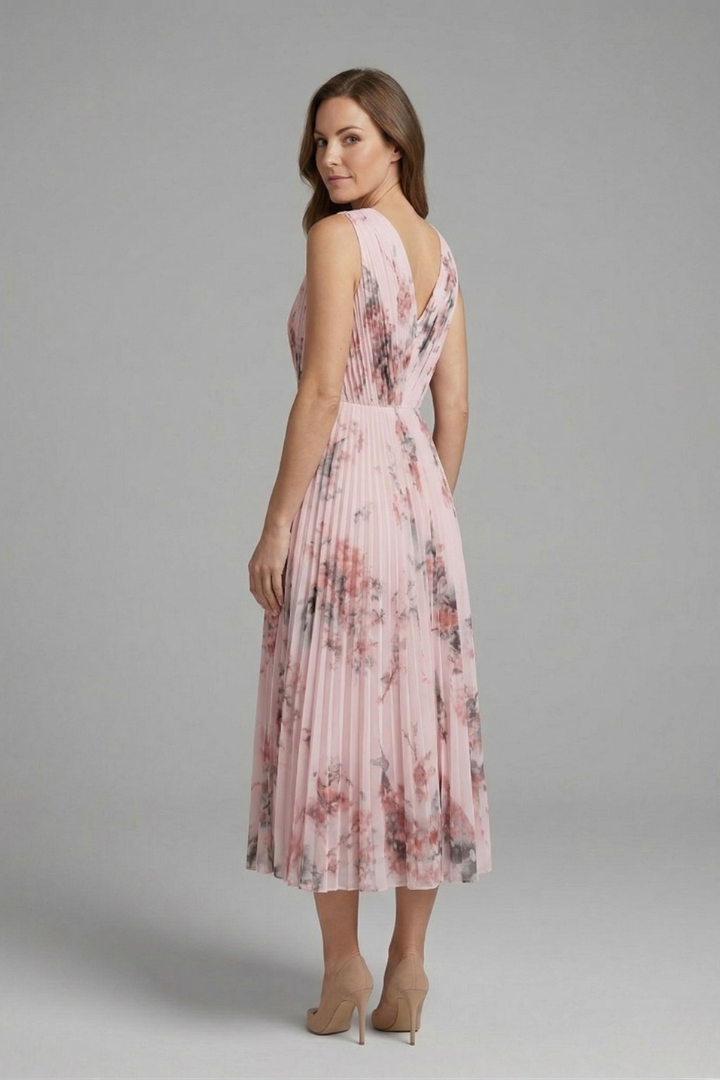 Ruby | Women's Sleeveless Dress with V-Neck and Pleated Skirt