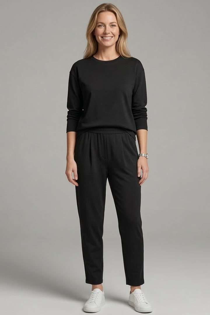 Constanza | Women's Two-Piece Set with Crew Neck Top and Tapered Trousers