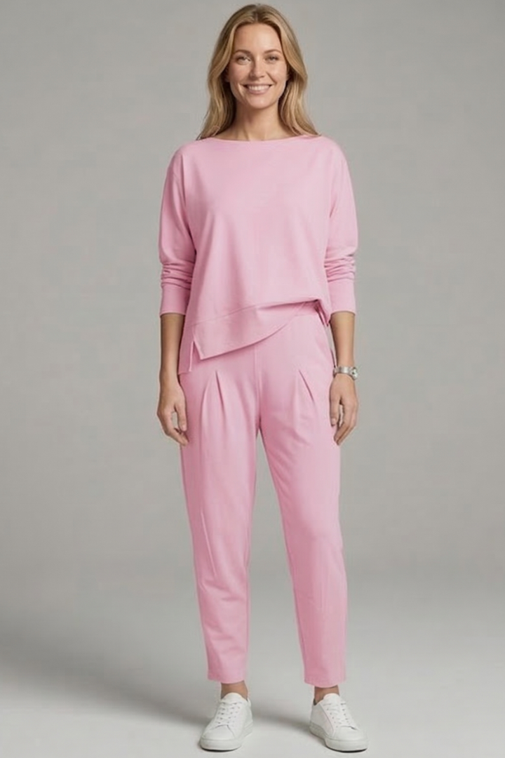 Constanza | Women's Two-Piece Set with Crew Neck Top and Tapered Trousers