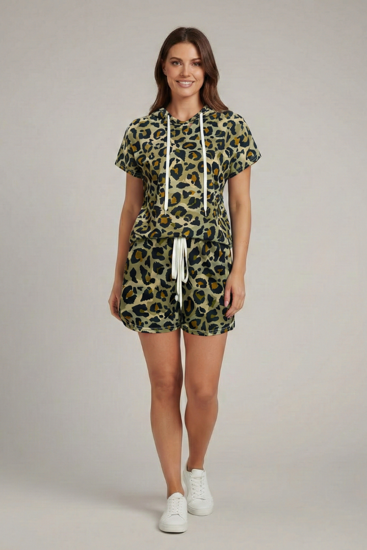 Hester | Women's Two-Piece Set with Hooded Top and Elastic Shorts