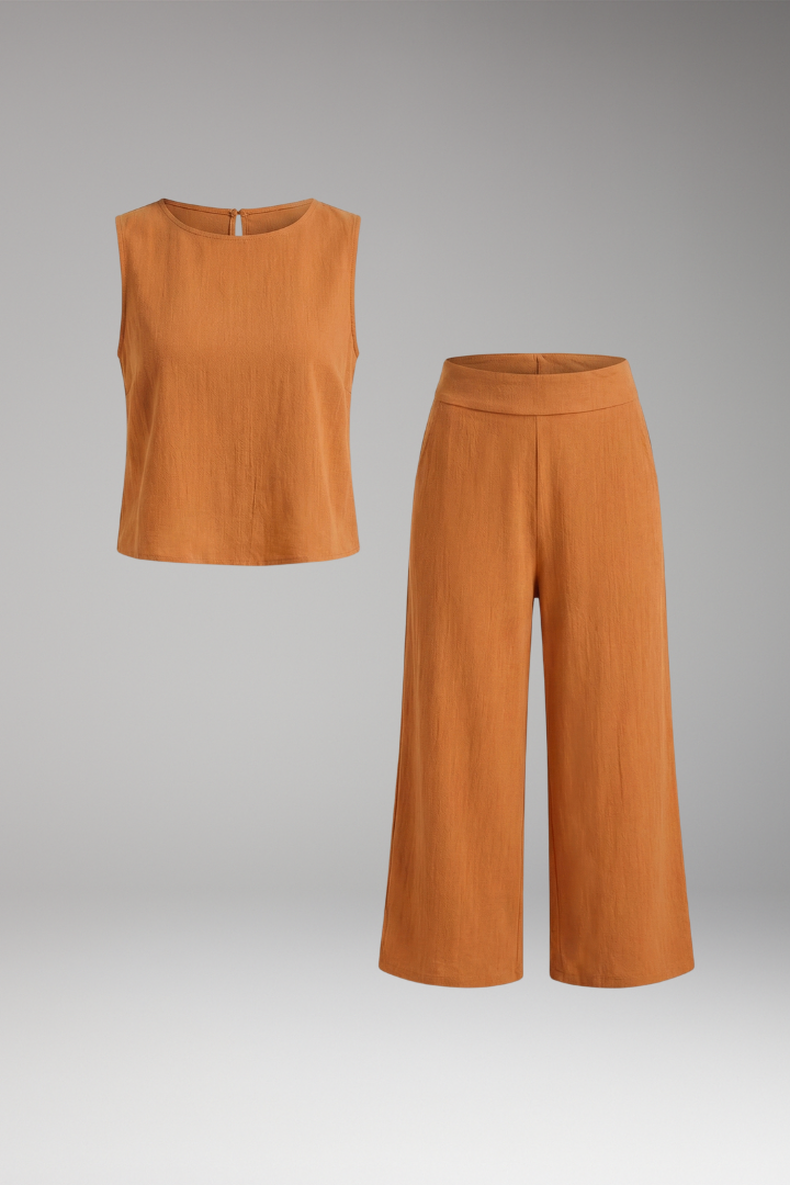 Drusa | Women's Two-Piece Set with Sleeveless Top and Cropped Trousers